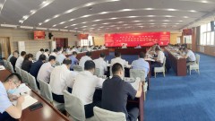 5月30日，中國共產(chǎn)黨甘肅省第十四次代表大會(huì)在圓滿完成各項(xiàng)任務(wù)后勝利閉幕。6月1日，甘肅建投黨委迅速召開專題會(huì)議，傳達(dá)學(xué)習(xí)省第十四次黨代會(huì)精神，安排部署貫徹落實(shí)工作。黨委書記、董事長蘇躍華主持會(huì)議并講